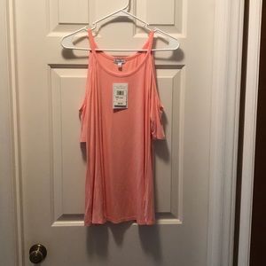 Love, fire Cold Shoulder tunic L NWT